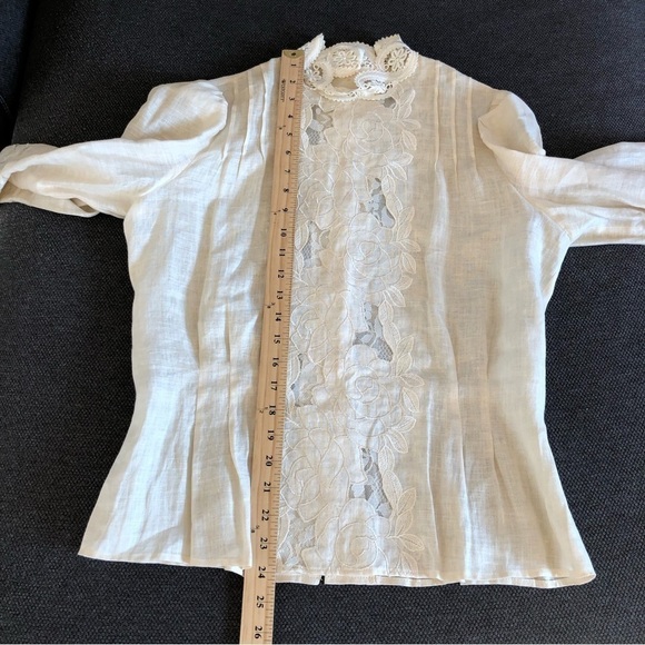 VINTAGE ivory linen lace Coquette Romantic blouse S - Picture 6 of 10